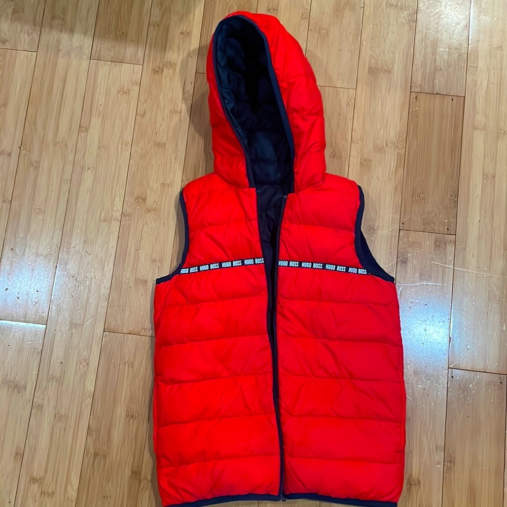 Hugo Boss red hooded down vest kids size 10